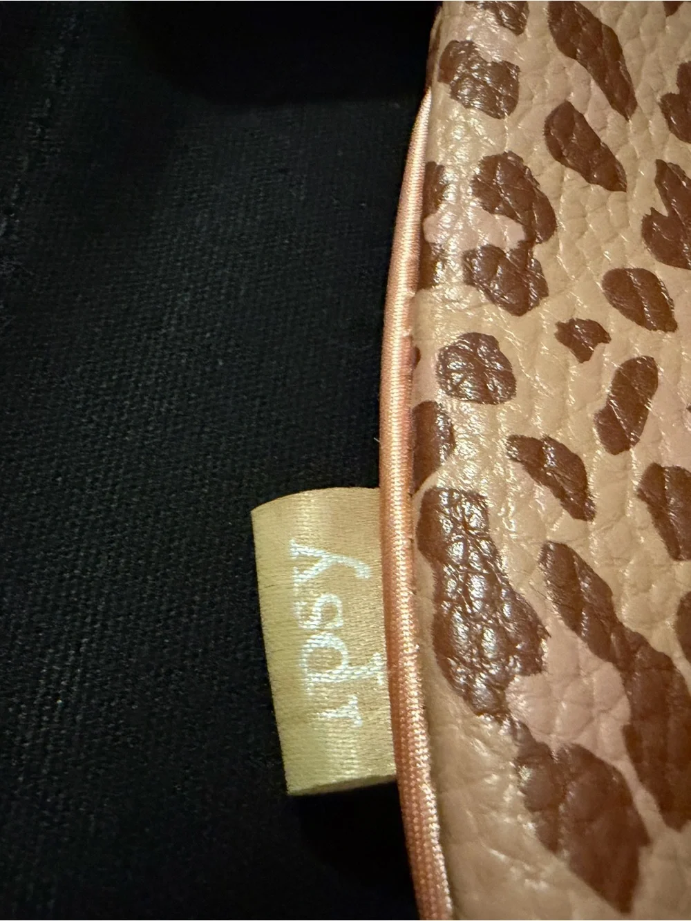 N/A stylish leopard